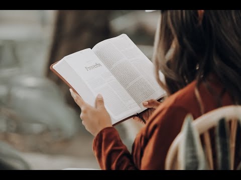 reading hourglass timer