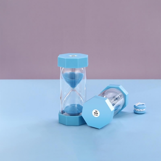 Plastic octagon sandglass