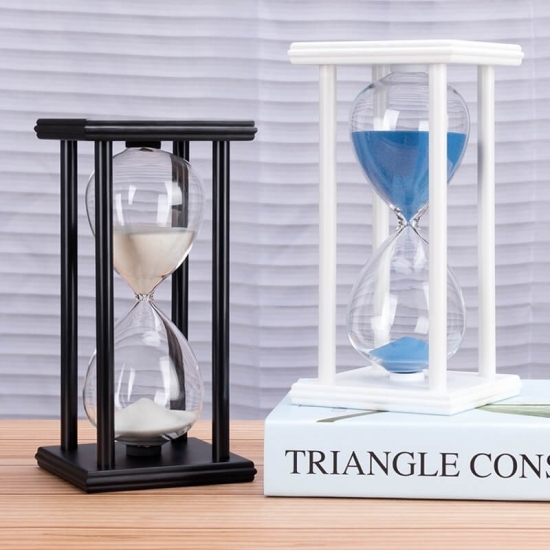 Wood hourglass timer