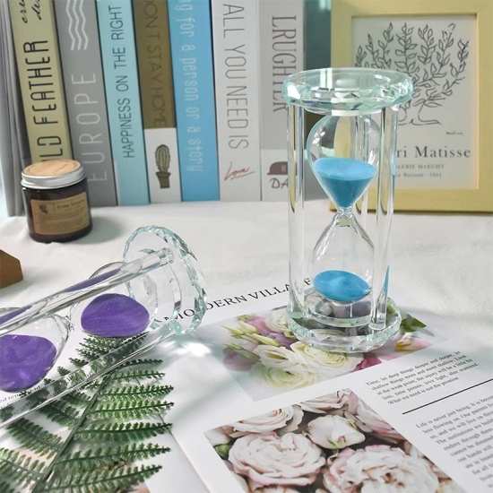 Round glass hourglass timer