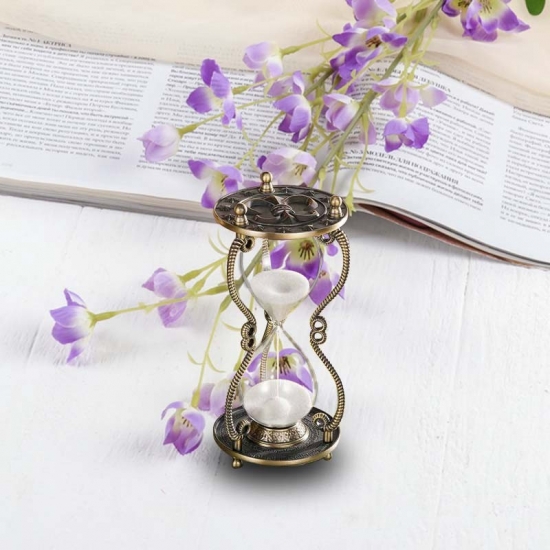 Anchor pattern metal hourglass