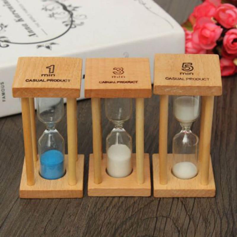 Wood hourglass