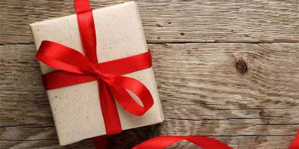 China's Gift Economy Grows Year by Year